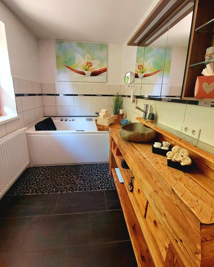 Ferienhaus Goldener Anker Unterach Am Attersee Exteriör bild